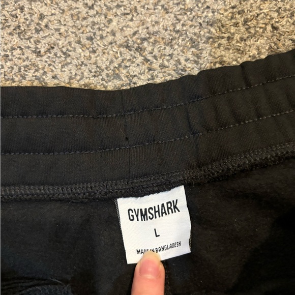 Gymshark Crest Joggers - Picture 2 of 3